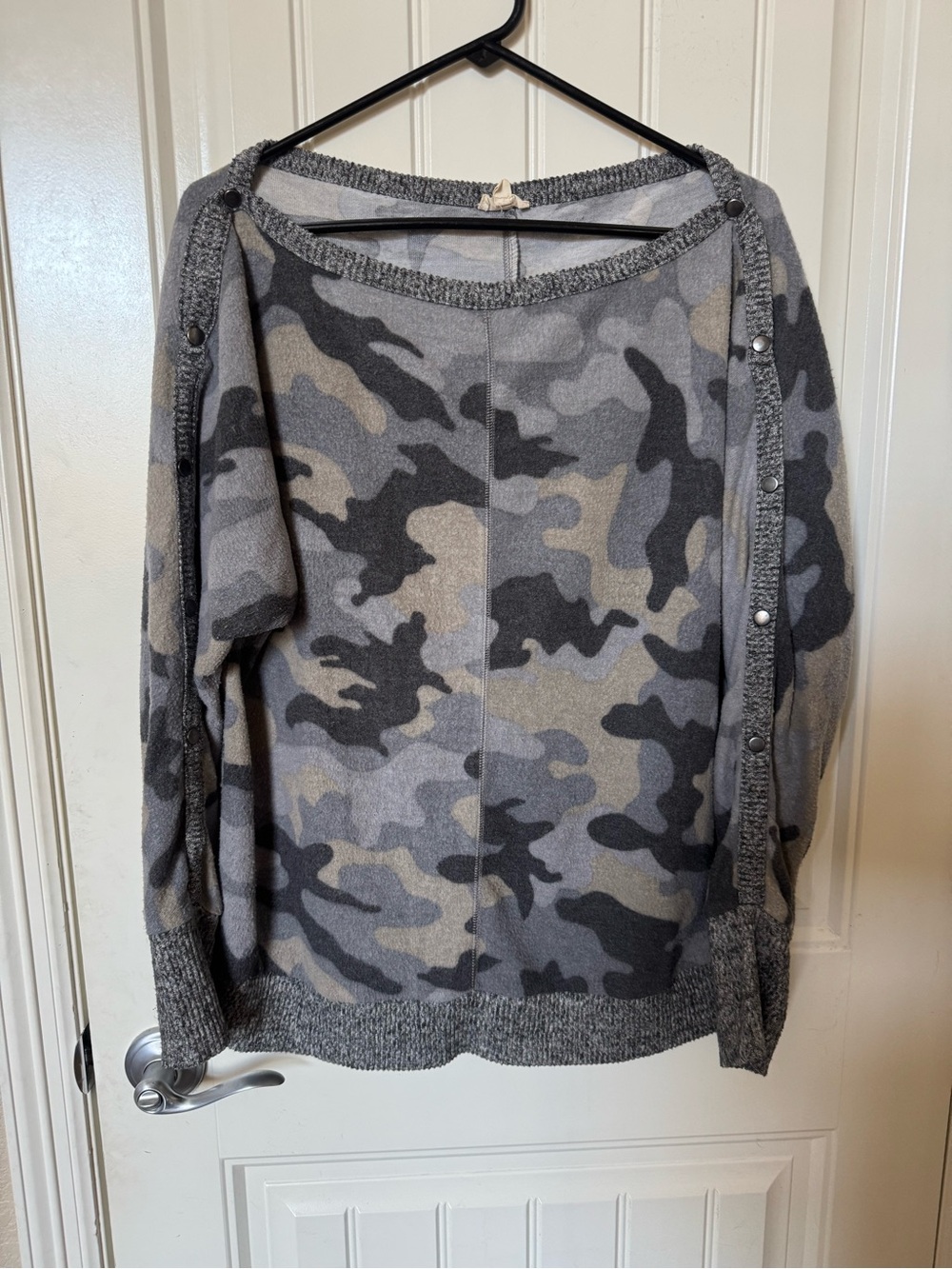 Hem & Thread Gray Camo Off-Shoulder Snap-Trim Sweater